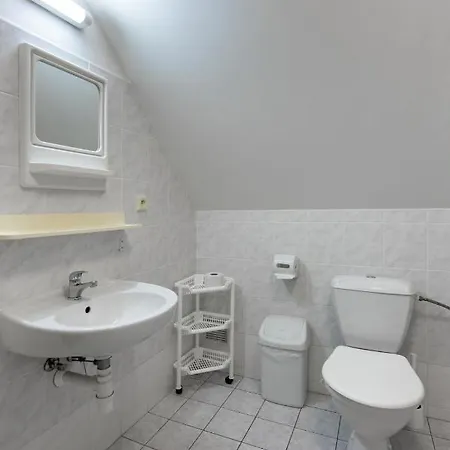 Hill 61 By Interhome * Cista (Hradec Kralove)
