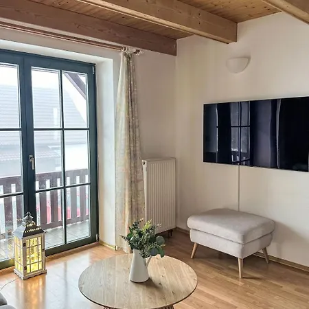 Hill 61 By Interhome בית נופש Cista (Hradec Kralove)